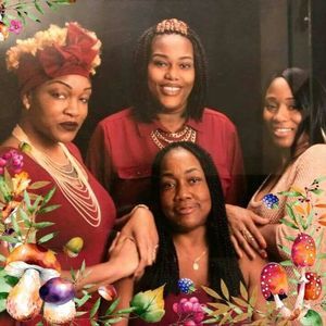 Meet your Posher, Etoria